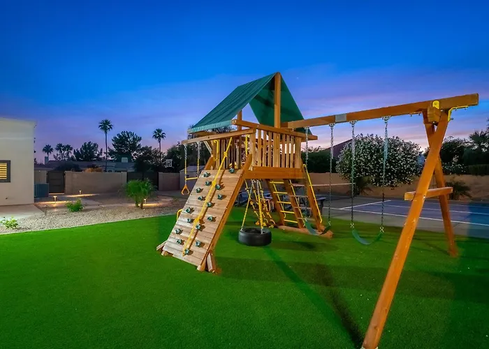 Luxury Oasis Slide Pool Pickleball Game Villa Scottsdale