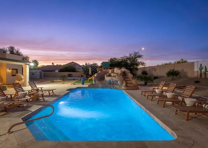 Luxury Oasis Slide Pool Pickleball Game Villa *