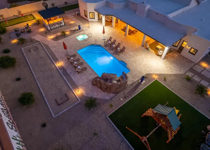 Luxury Oasis Slide Pool Pickleball Game Villa Scottsdale